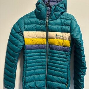 Cotopaxi Women’s Fuego Packable Puffy Jacket with Colorblock Stripe